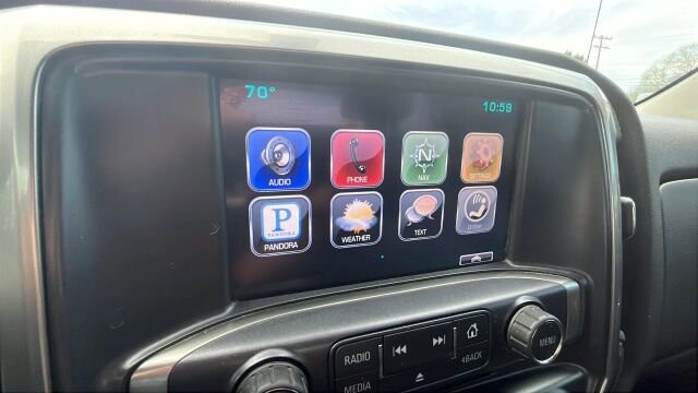 2015 Chevrolet Silverado 1500 in Greenville, SC 29607 - 18114397 38