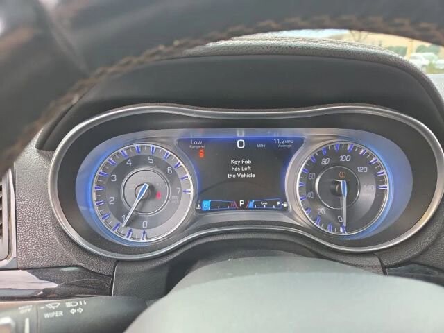 2018 Chrysler 300 in Greenville, SC 29607 - 18114398 33