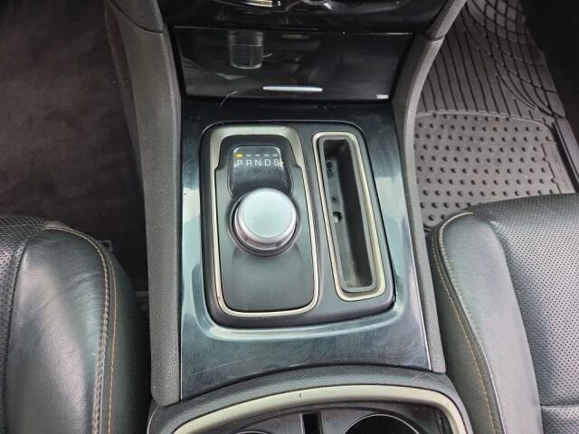 2018 Chrysler 300 in Greenville, SC 29607 - 18114398 37