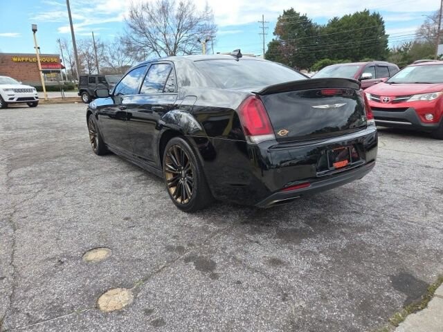 2018 Chrysler 300 in Greenville, SC 29607 - 18114398 5