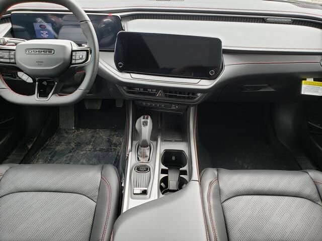 2026 Dodge Charger in Bedford, OH 44146 - 18114404 9