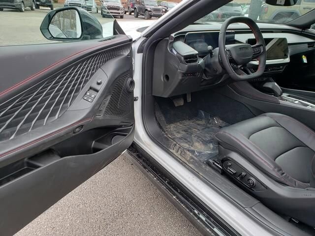 2026 Dodge Charger in Bedford, OH 44146 - 18114404 7