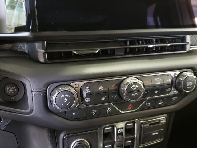 2026 Jeep Wrangler in Bedford, OH 44146 - 18114405 7