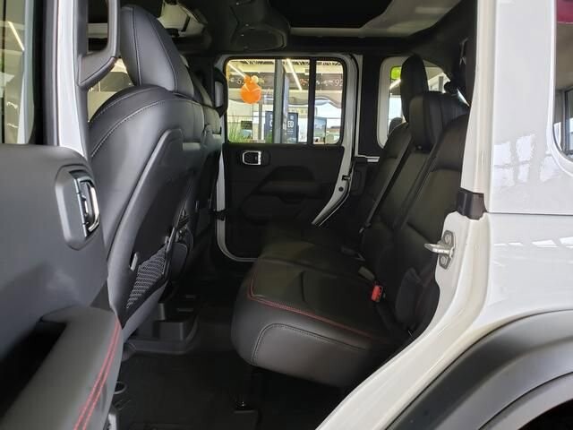 2026 Jeep Wrangler in Bedford, OH 44146 - 18114405 9