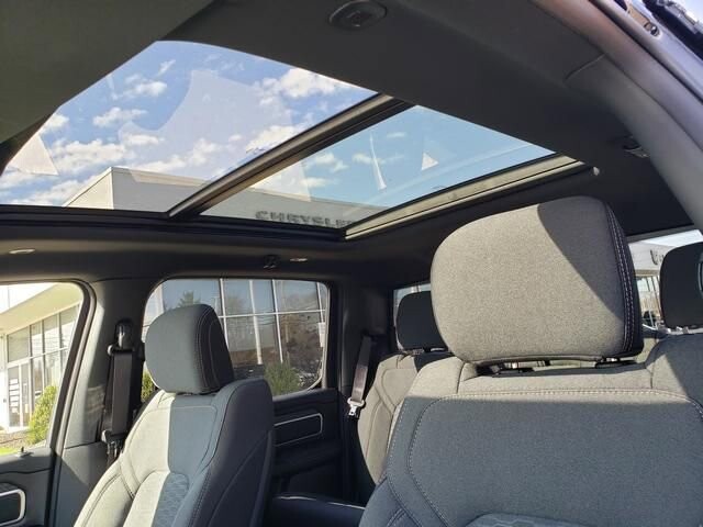 2026 RAM 1500 in Bedford, OH 44146 - 18114406 7