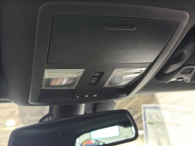 2021 Dodge Challenger in Burlington, WI 53105 - 18114409 27