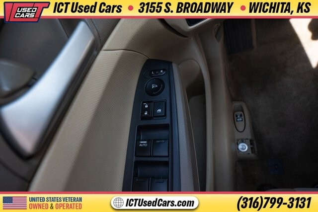 2008 Honda Accord in Wichita, KS 67216 - 18114410 17