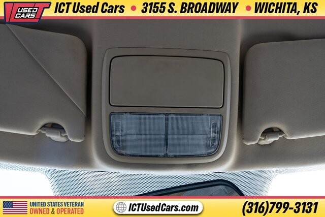 2008 Honda Accord in Wichita, KS 67216 - 18114410 9