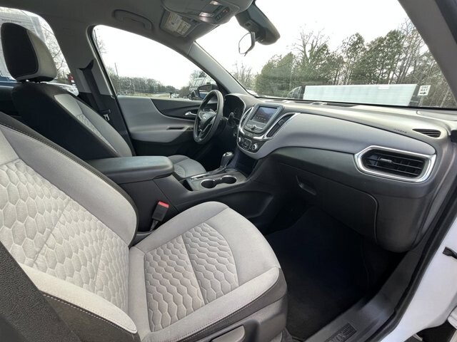 2020 Chevrolet Equinox in Flowery Branch, GA 30542 - 18114415 8