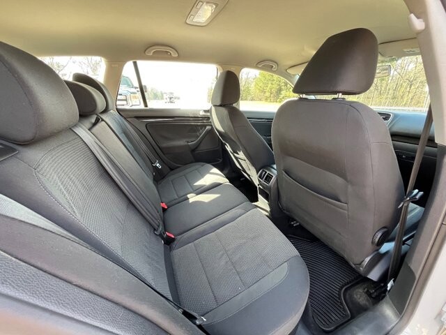 2013 Volkswagen Jetta in Flowery Branch, GA 30542 - 18114418 12