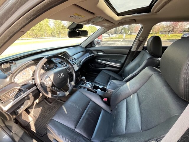 2013 Honda Crosstour in Flowery Branch, GA 30542 - 18114419 8