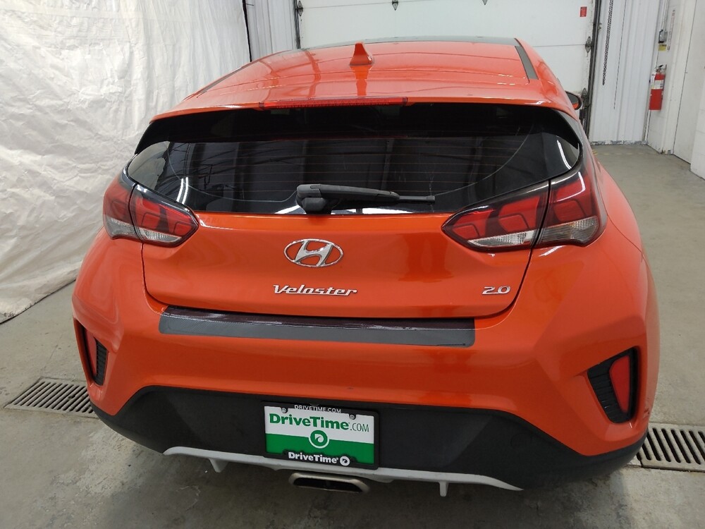 2020 Hyundai Veloster in Fairfield, OH 45014 - 18114430 7