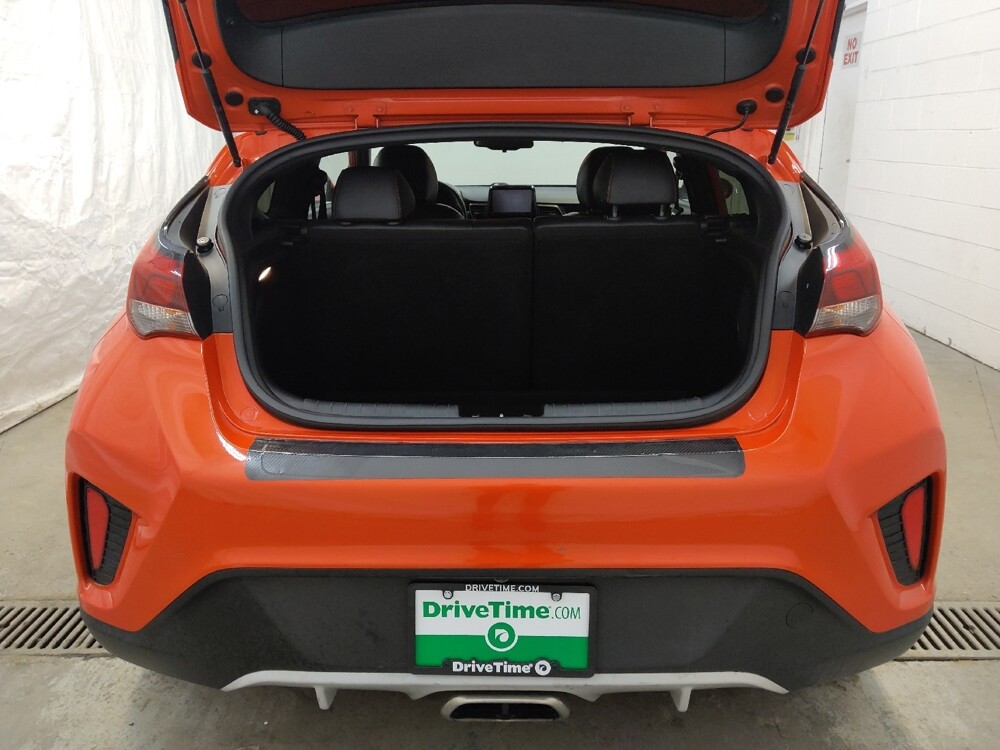 2020 Hyundai Veloster in Fairfield, OH 45014 - 18114430 29