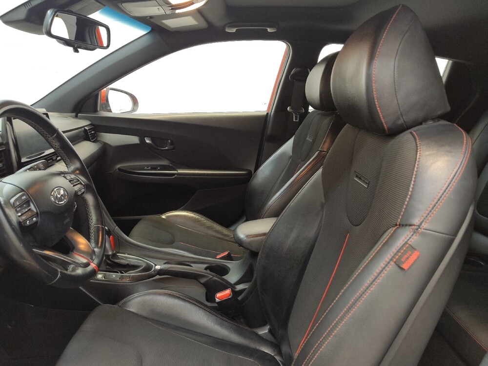 2020 Hyundai Veloster in Fairfield, OH 45014 - 18114430 17
