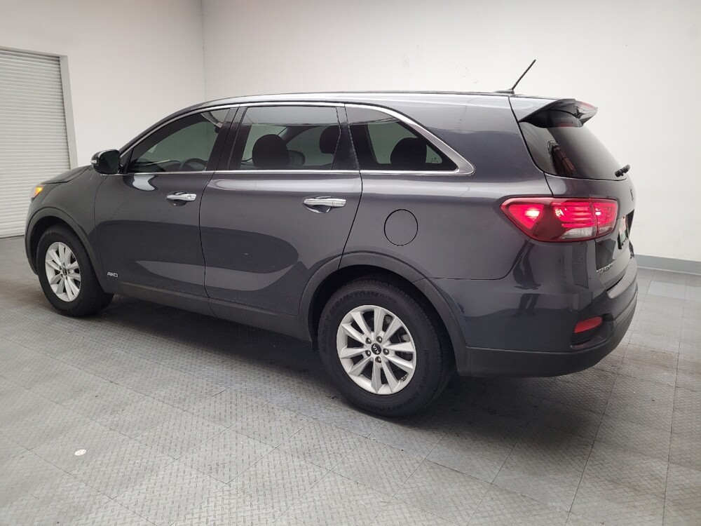 2019 Kia Sorento in Riverside, CA 92504 - 18114431 3