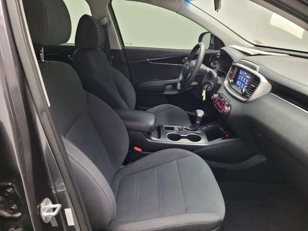 2019 Kia Sorento in Riverside, CA 92504 - 18114431 21