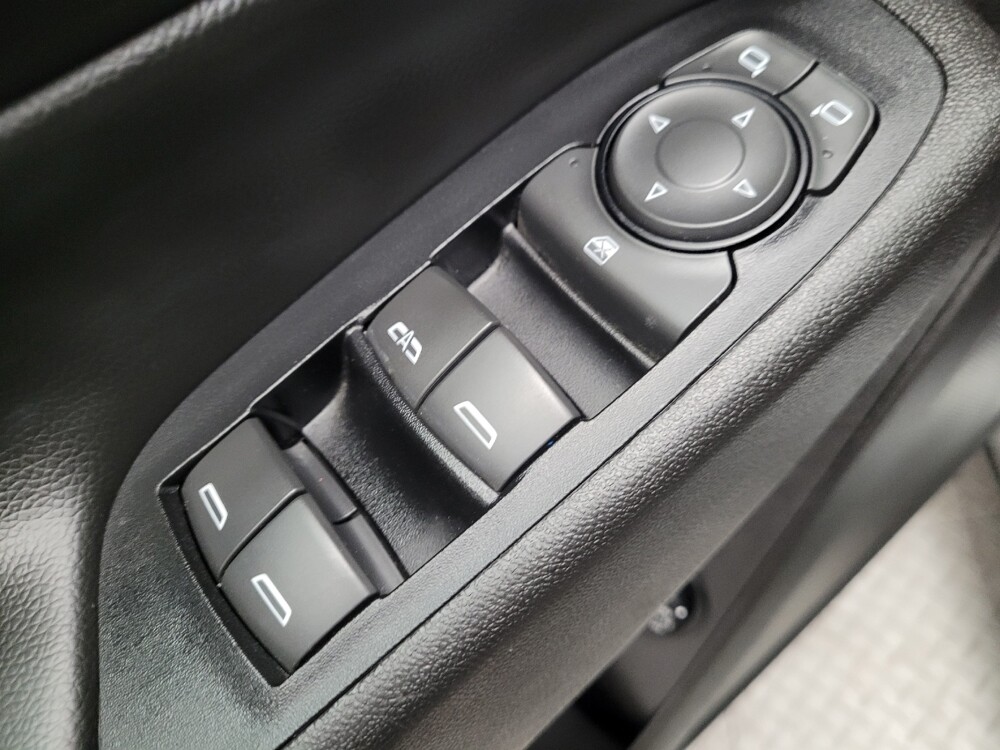 2018 Chevrolet Equinox in Torrance, CA 90504 - 18114432 27