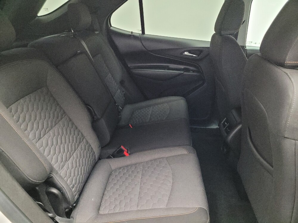 2018 Chevrolet Equinox in Torrance, CA 90504 - 18114432 19