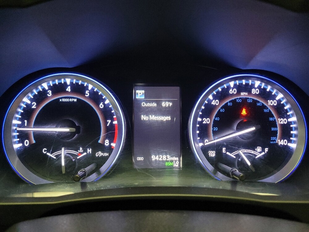 2018 Toyota Highlander in Torrance, CA 90504 - 18114434 23