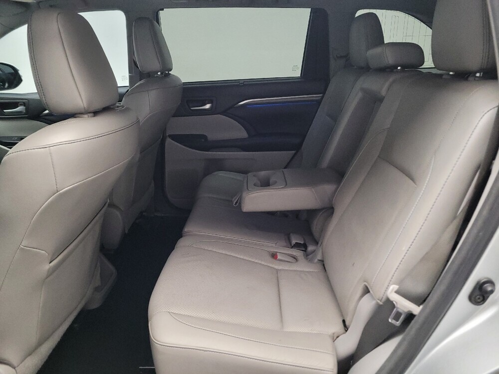 2018 Toyota Highlander in Torrance, CA 90504 - 18114434 18