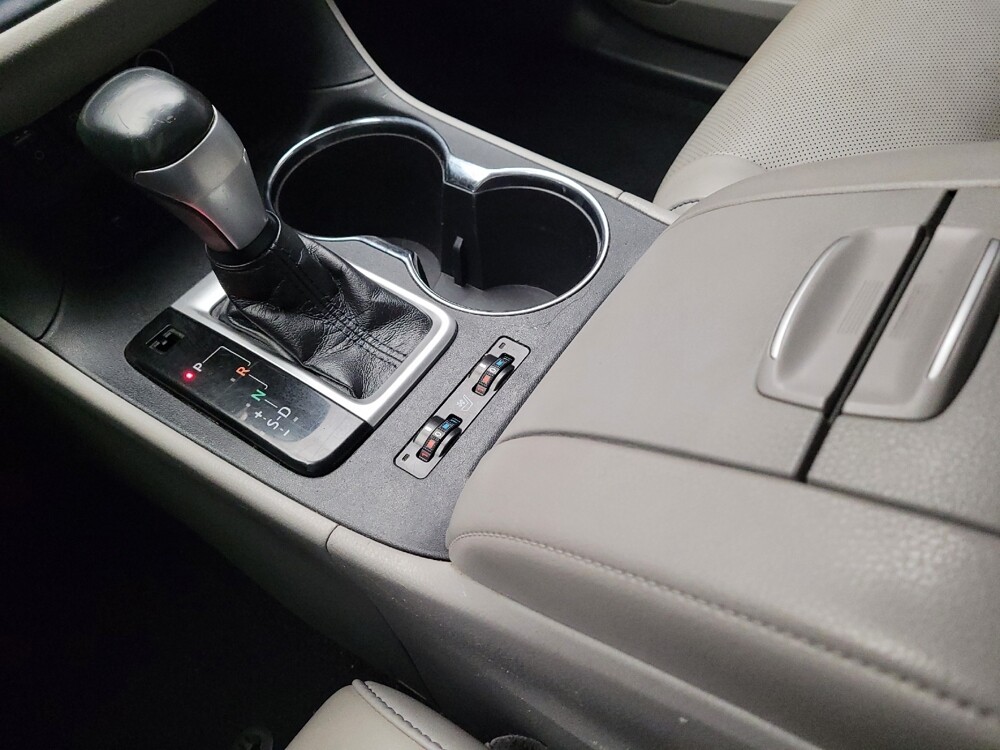 2018 Toyota Highlander in Torrance, CA 90504 - 18114434 26