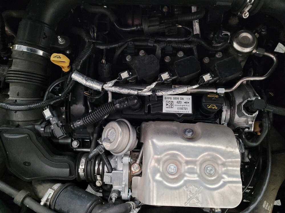 2018 Ford EcoSport in Downey, CA 90241 - 18114435 30