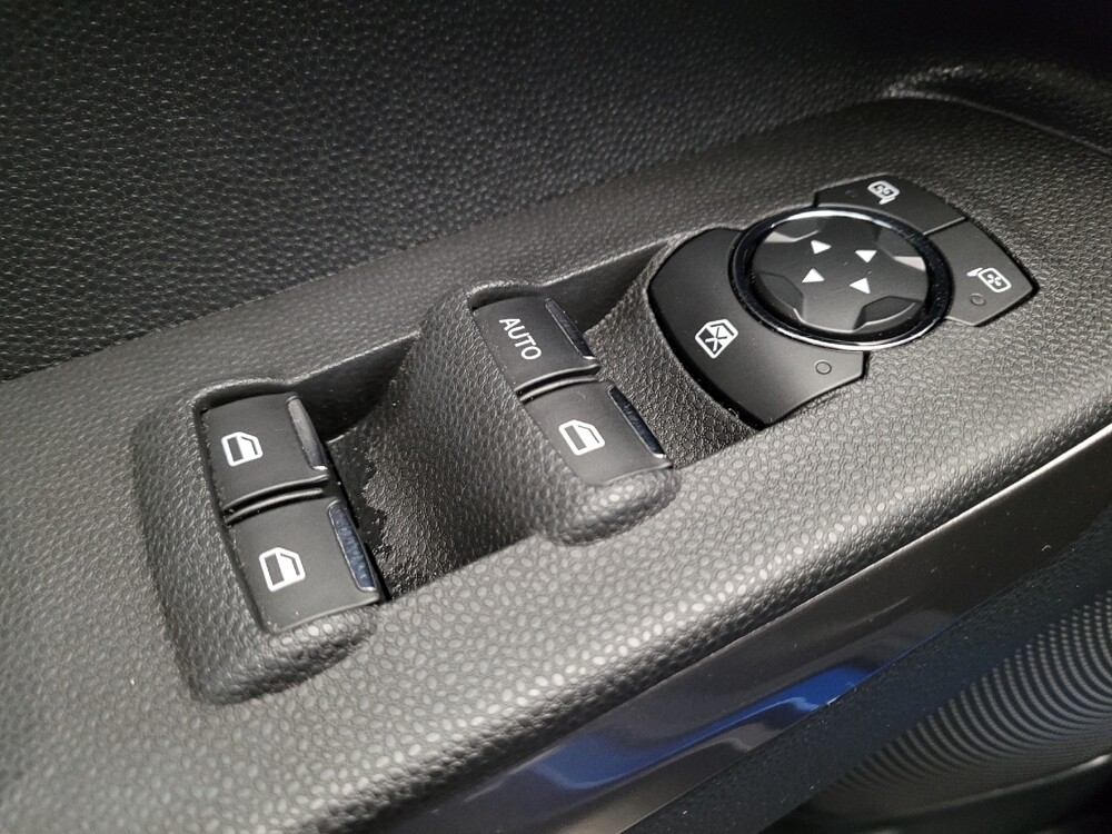 2018 Ford EcoSport in Downey, CA 90241 - 18114435 27