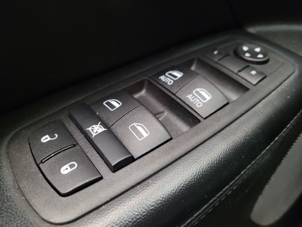 2020 Jeep Grand Cherokee in Torrance, CA 90504 - 18114439 27