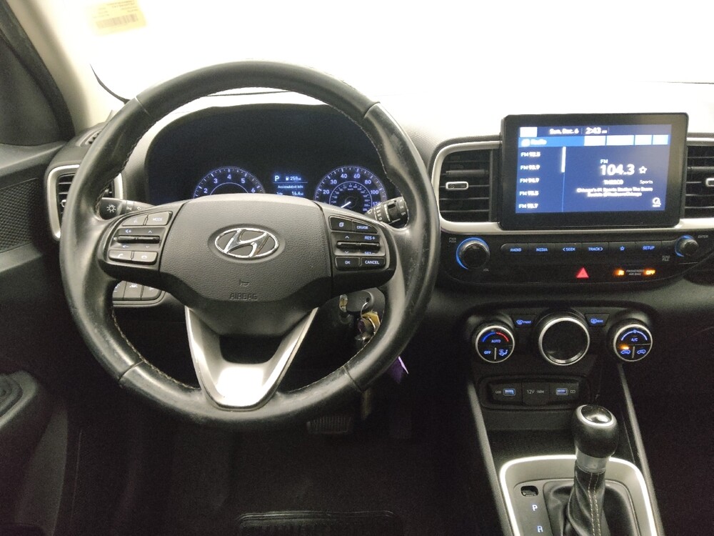 2022 Hyundai Venue in Midlothian, IL 60445 - 18114440 22