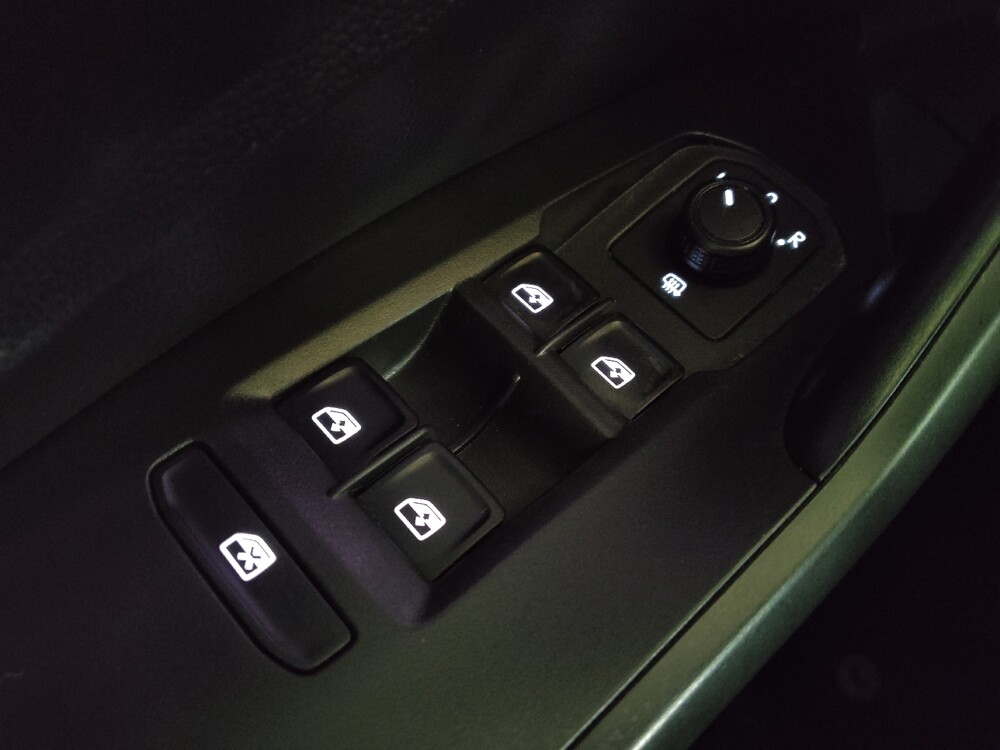 2019 Volkswagen Jetta in Birmingham, AL 35215 - 18114444 27