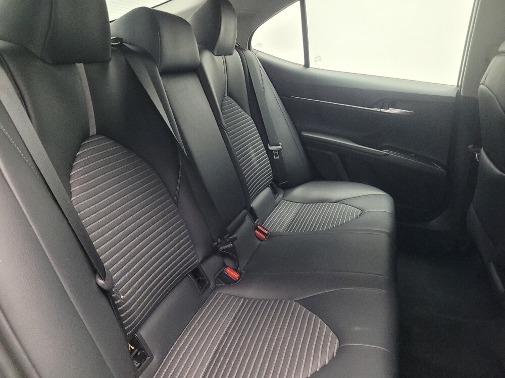 2018 Toyota Camry in Duluth, GA 30096 - 18114453 19