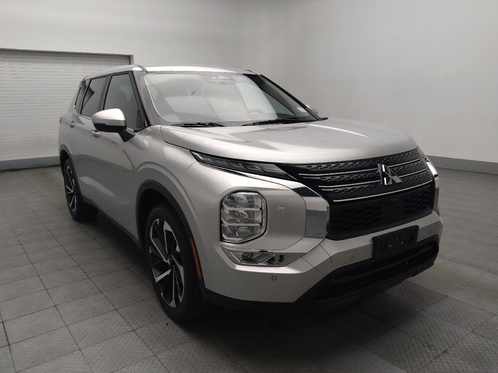 2024 Mitsubishi Outlander in Morrow, GA 30260 - 18114460 13