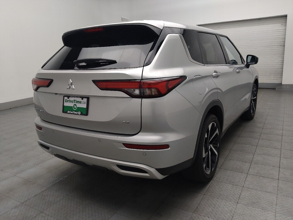 2024 Mitsubishi Outlander in Morrow, GA 30260 - 18114460 9