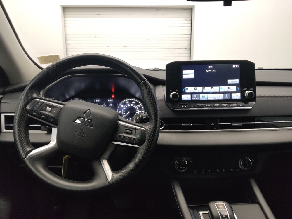 2024 Mitsubishi Outlander in Morrow, GA 30260 - 18114460 22