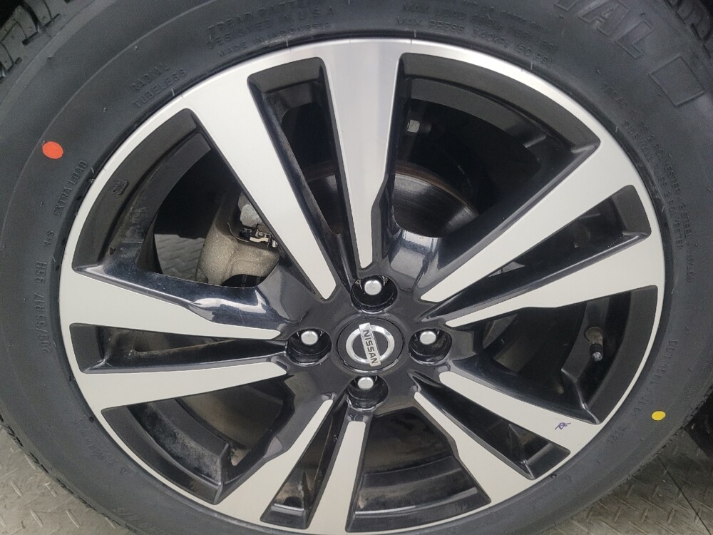 2019 Nissan Kicks in Morrow, GA 30260 - 18114463 31