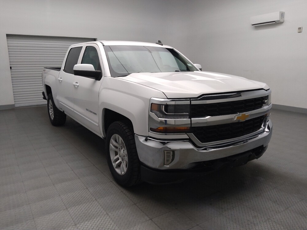 2018 Chevrolet Silverado 1500 in Plano, TX 75074 - 18114471 13