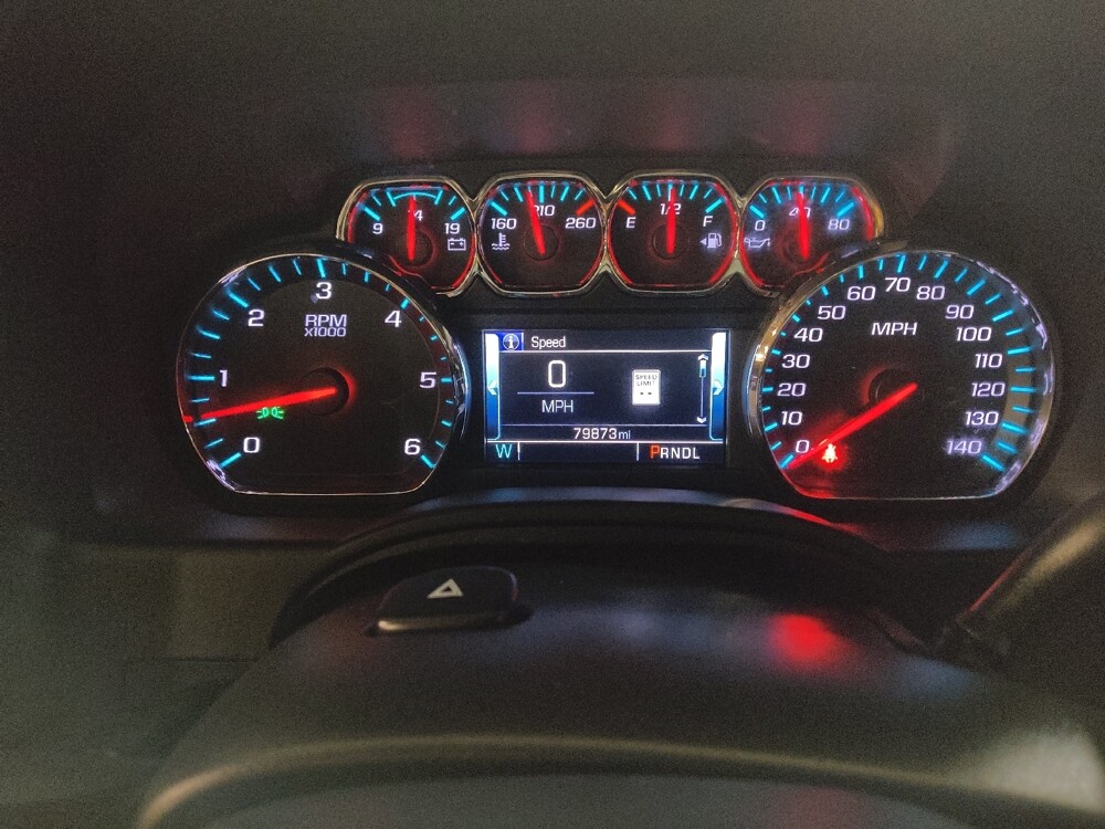 2018 Chevrolet Suburban in Arlington, TX 76011 - 18114481 23