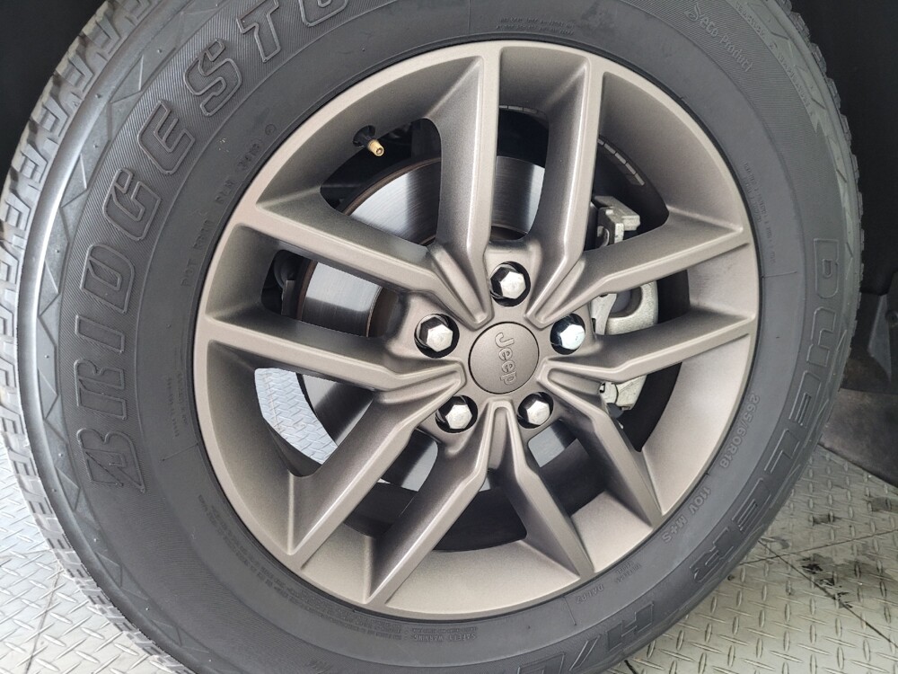 2016 Jeep Grand Cherokee in Chandler, AZ 85225 - 18114491 31