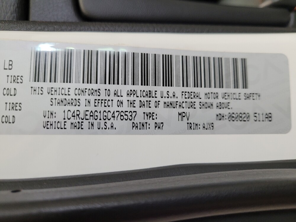 2016 Jeep Grand Cherokee in Chandler, AZ 85225 - 18114491 33