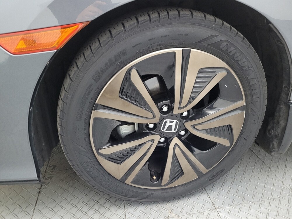 2018 Honda Civic in Phoenix, AZ 85022 - 18114494 31