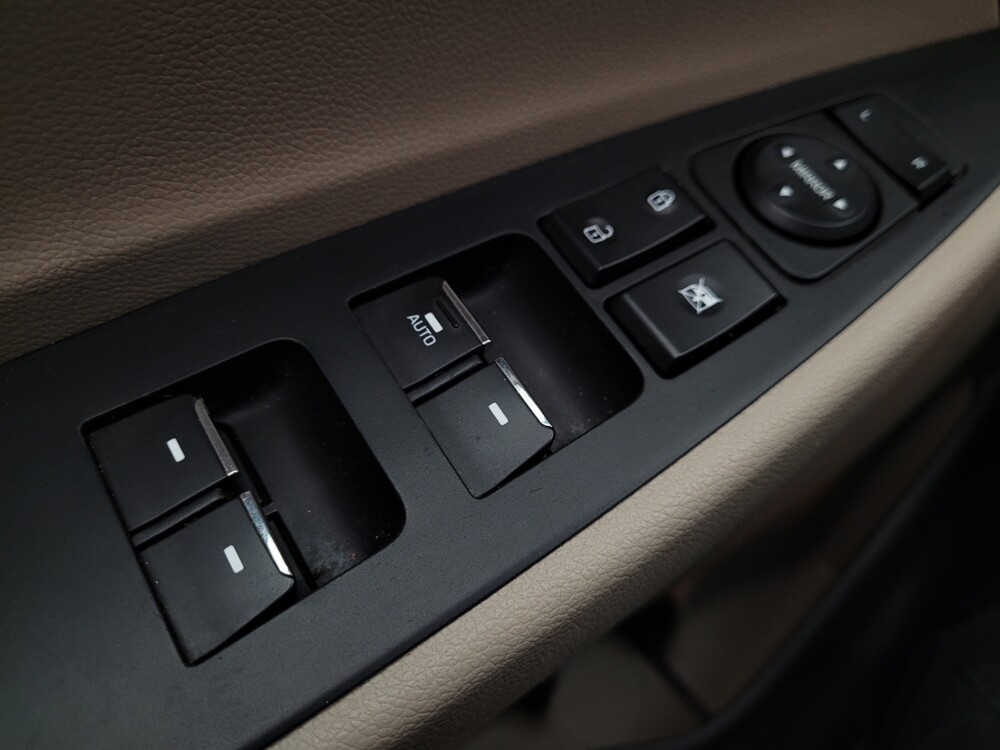 2018 Hyundai Tucson in Glendale, AZ 85301 - 18114495 27