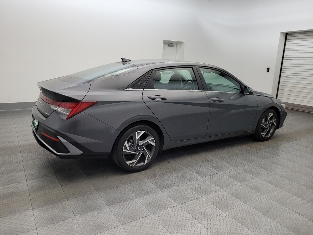 2024 Hyundai Elantra in Phoenix, AZ 85022 - 18114496 10