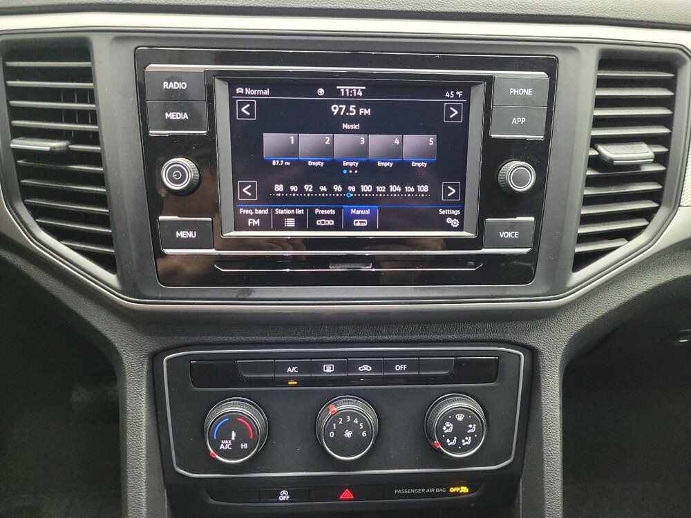 2020 Volkswagen Atlas in Las Vegas, NV 89102 - 18114506 25