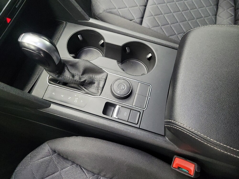 2020 Volkswagen Atlas in Las Vegas, NV 89102 - 18114506 26