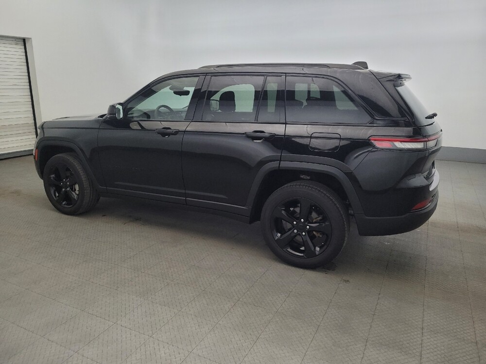 2023 Jeep Grand Cherokee in Allentown, PA 18103 - 18114508 3