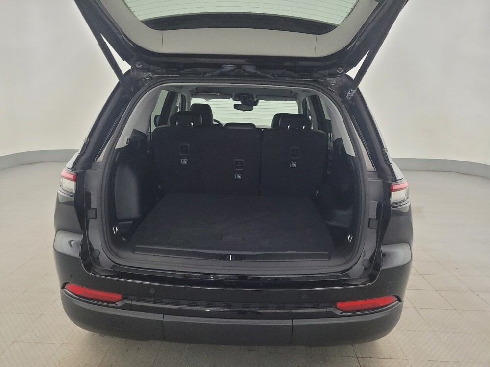 2023 Jeep Grand Cherokee in Allentown, PA 18103 - 18114508 29