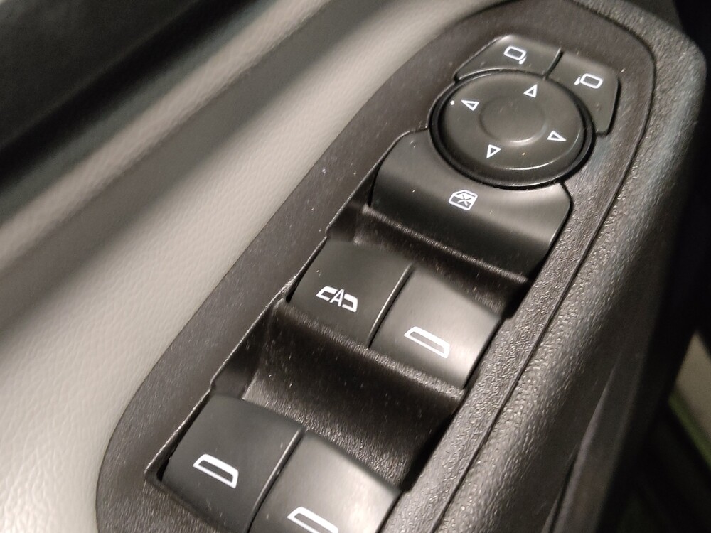 2019 Chevrolet Equinox in Oklahoma City, OK 73139 - 18114509 27