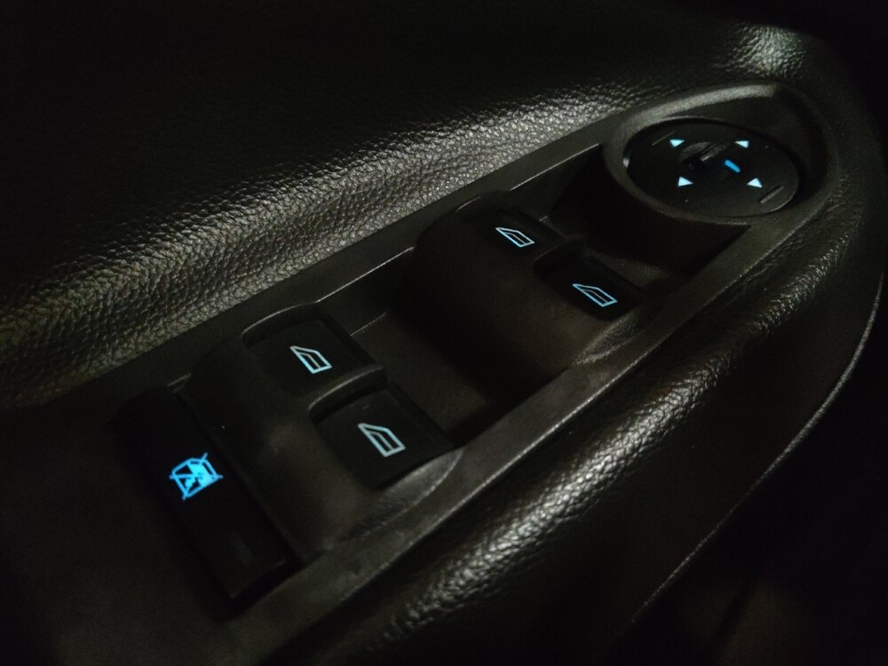 2016 Ford Escape in Salem, VA 24153 - 18114520 27