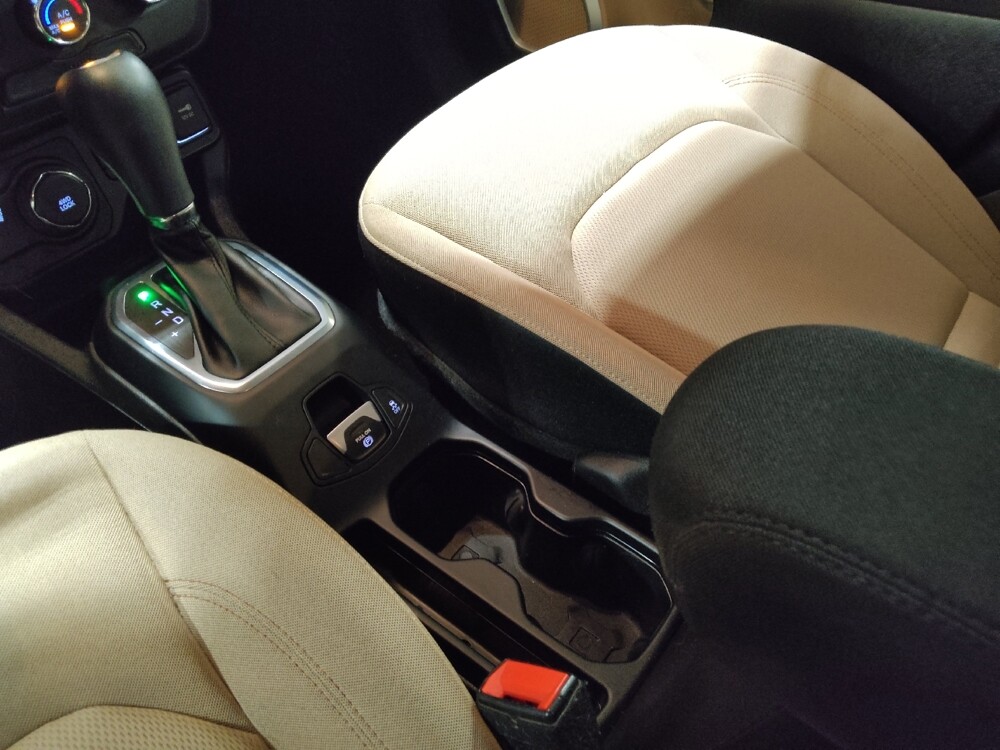 2020 Jeep Renegade in Orlando, FL 32808 - 18114522 26