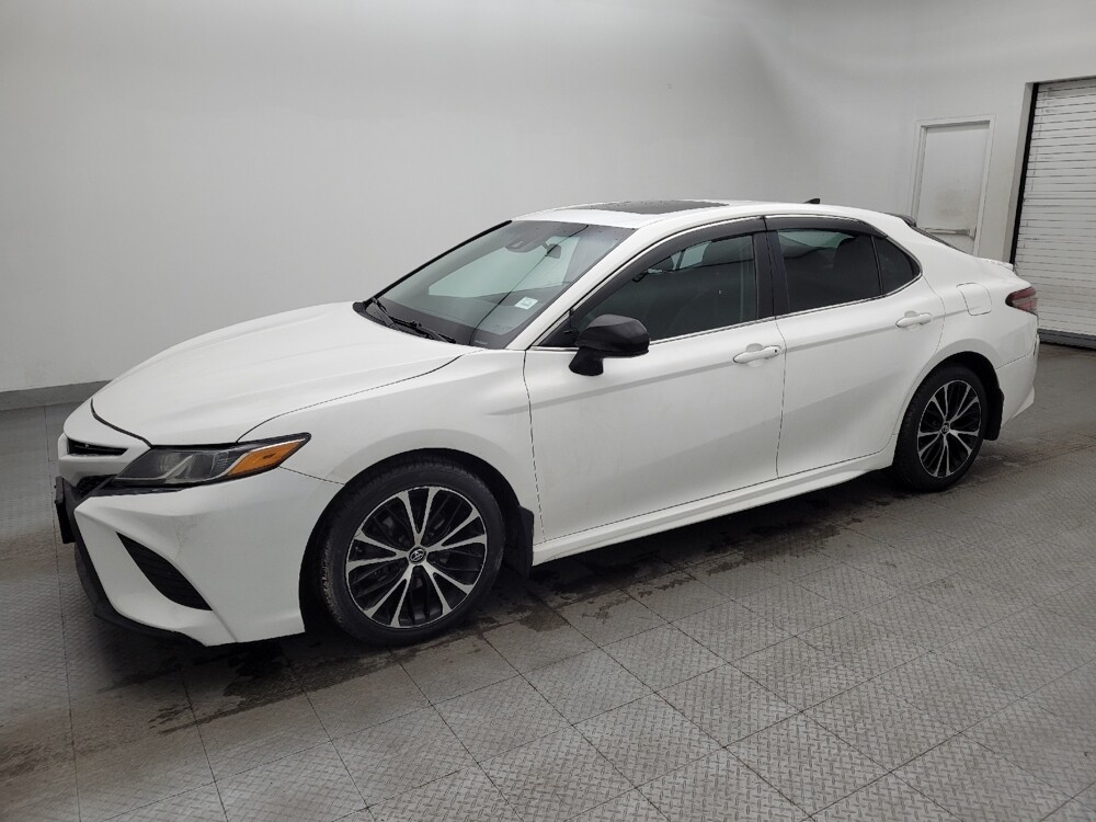 2018 Toyota Camry in Greenville, SC 29607 - 18114539 2